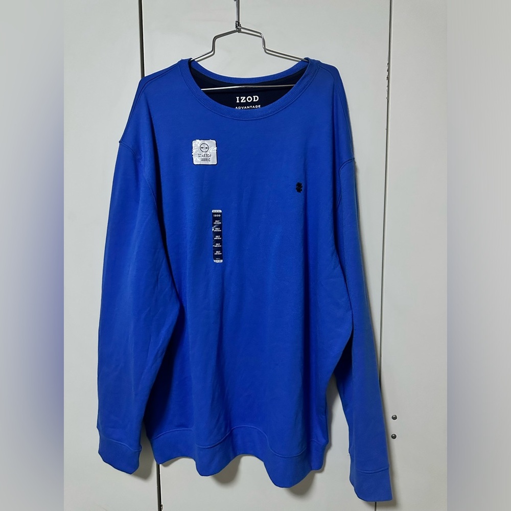 IZOD Men's Crew Neck Long Sleeve Sweatshirt